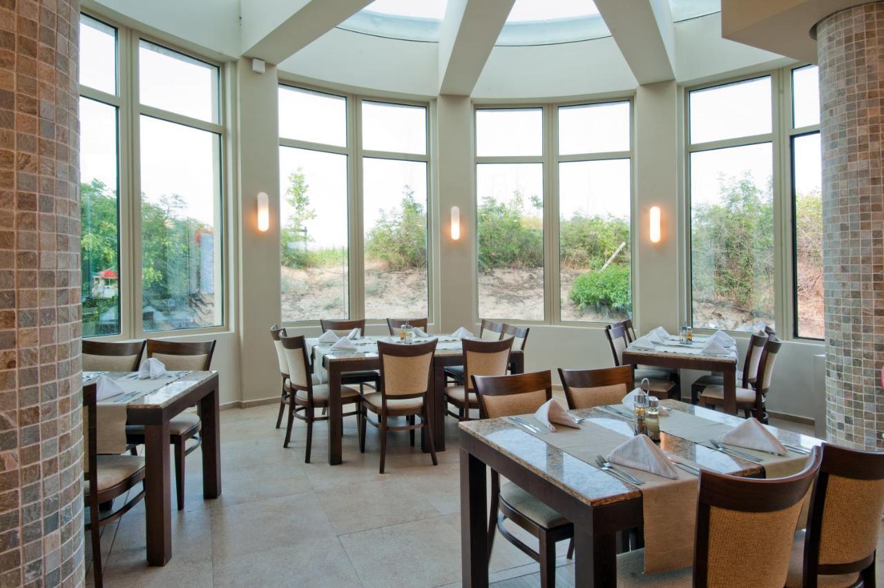Jeravi Club Hotel بريمورسكو المظهر الخارجي الصورة